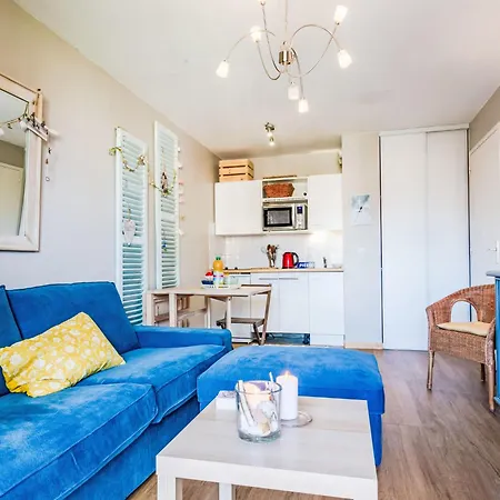 Le Clos Mathilde-18 By Interhome
